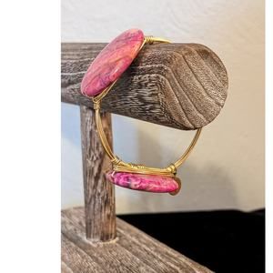 Bourbon & Bowties Three Oval Pink Stone Wire-Wrapped Bangle Bracelet